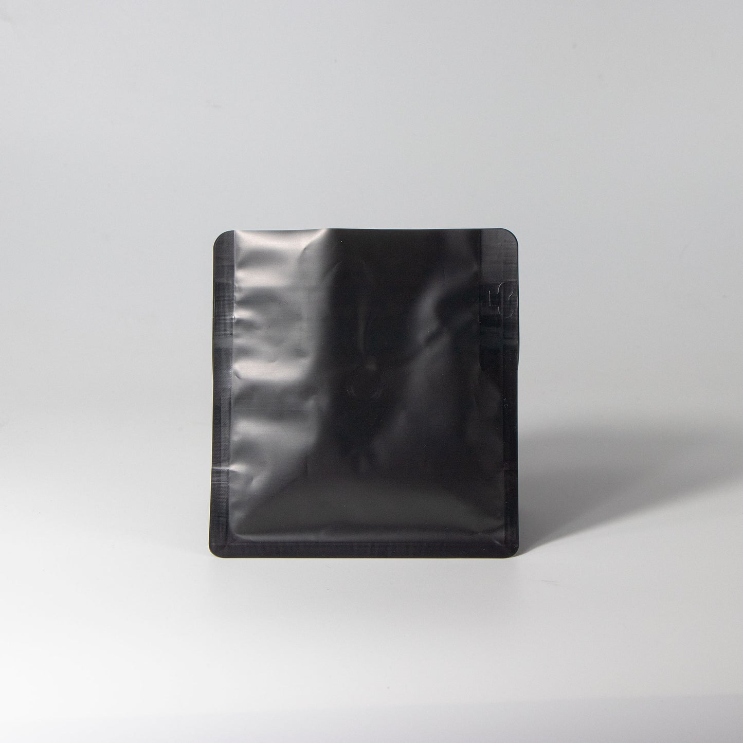 【フラットボトム袋】100g｜130x140x80mm マットブラック