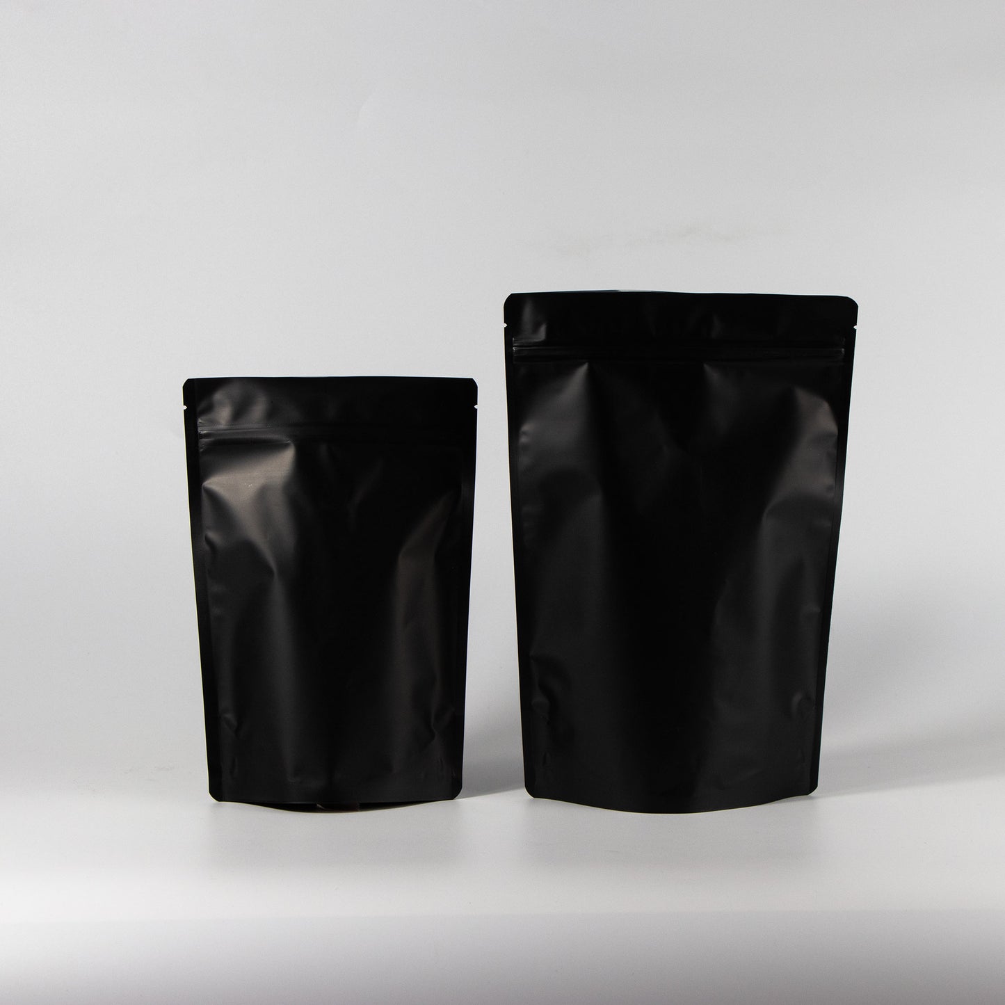 【スタンドパック袋】500g｜190x275x100mm マットブラック
